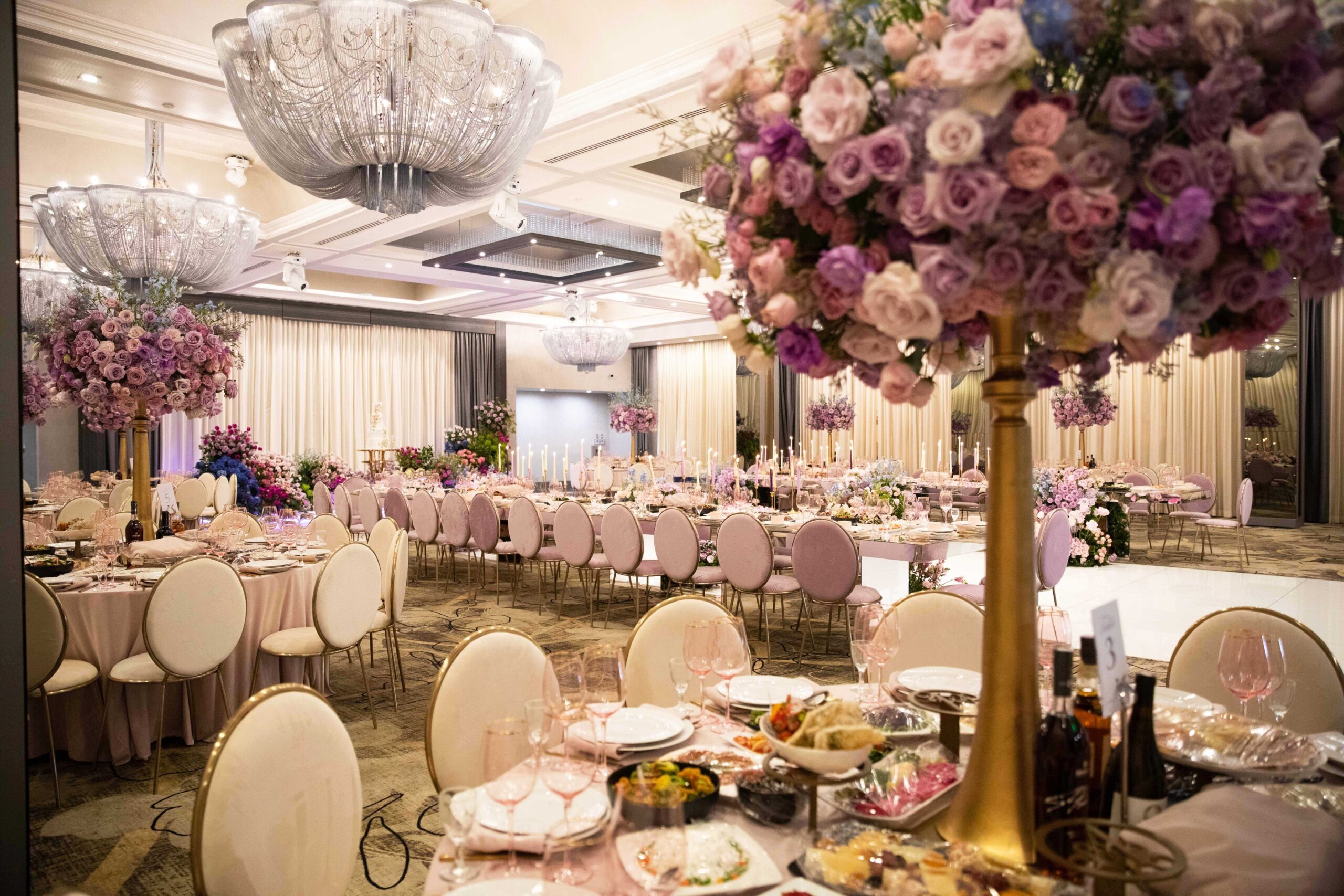 Rediscovering elegant spaces for love and life Rediscovering elegant spaces for love and life